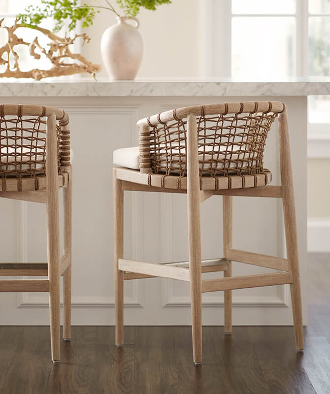 BAR & COUNTER STOOLS